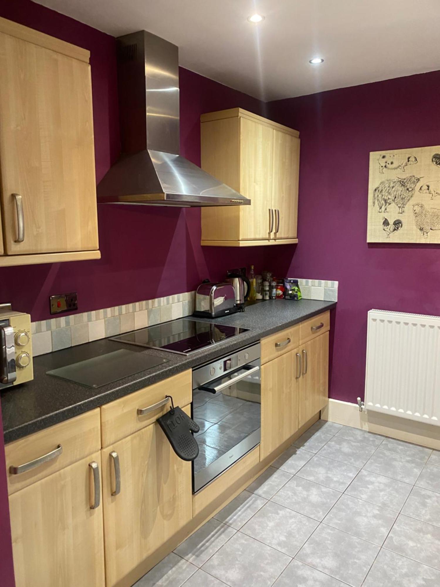 3 Bed Town House Llandeilo Carmarthenshire Villa Bagian luar foto